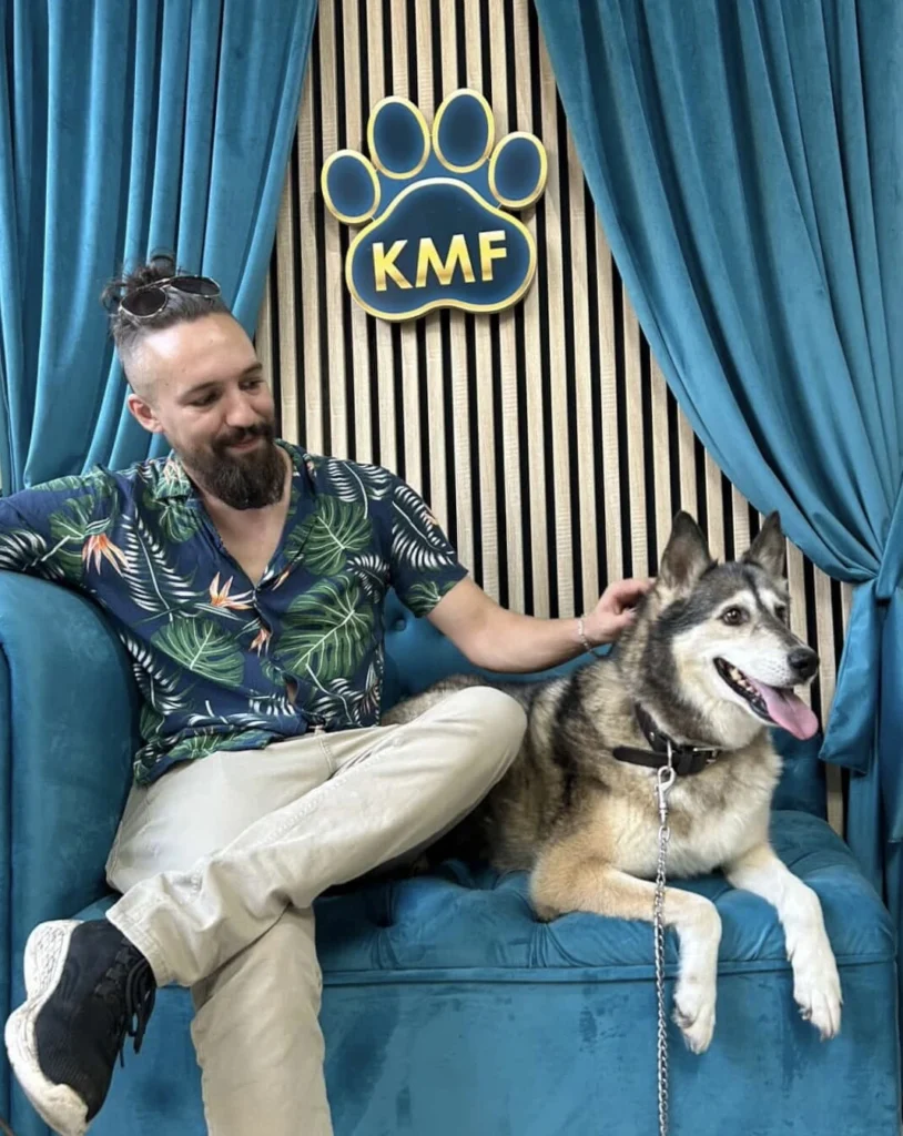 Aa10264c 082e 4d77 b075 ff7a3c8af342